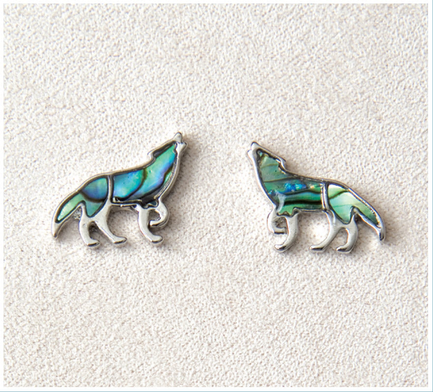 Wild Pearle Earrings - Wolf