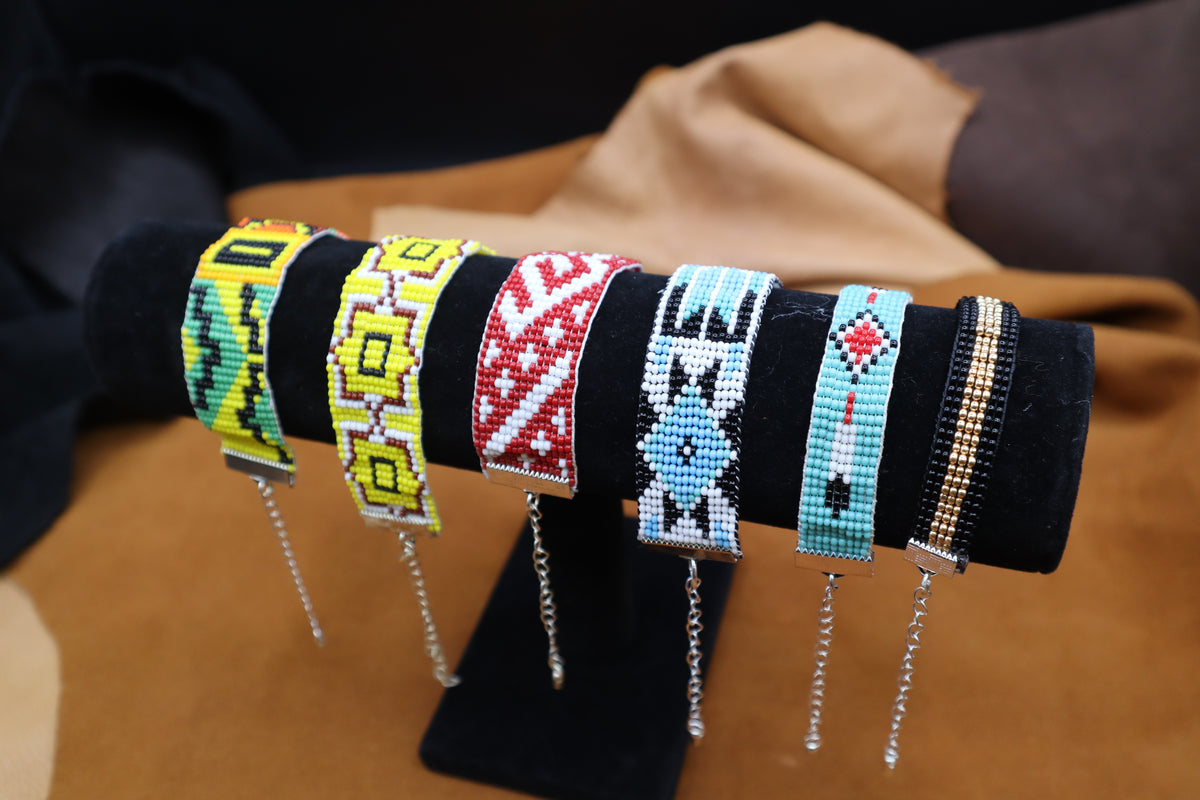 Beaded Bracelet by Alex Boatwright – Catawba Cultural Preservation Project
